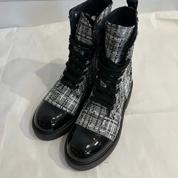 Intrend Black & White Tweed Leather Combat Boots Black Women's 39 EU 9 US NIB - Picture 5 of 14